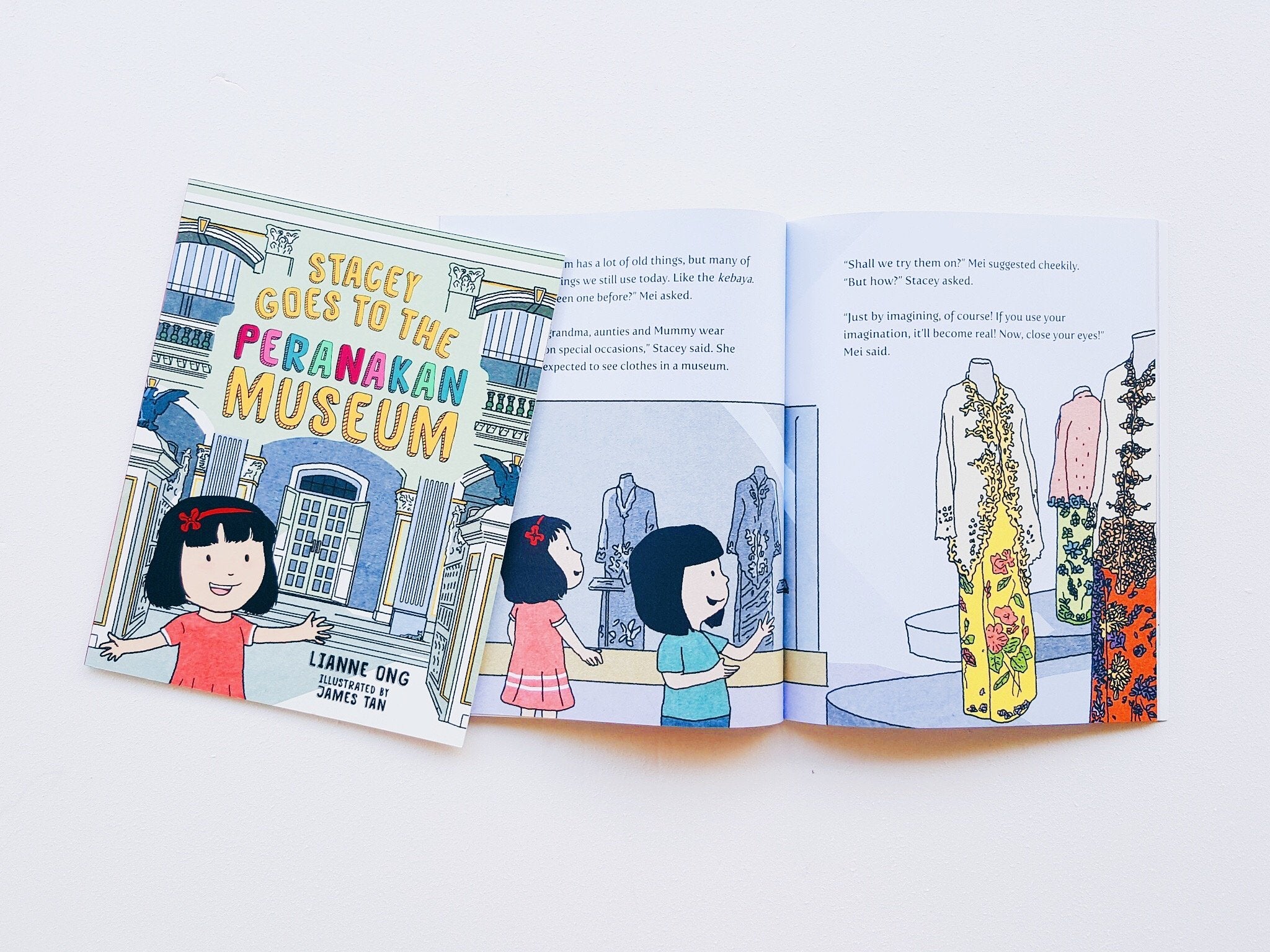 Stacey Goes to the Peranakan Museum